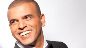 אייל גולן:" אני מחפש זמרת שתזרוק את החבר שלה בשביל השירה"