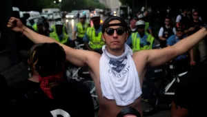 "לא לניאו-נאצים": ארה"ב מתכוננת לצעדת הימין הקיצוני בבירה