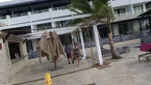 "כולם נסים על נפשותיהם": הישראלים שנמלטים מהוריקן אירמה