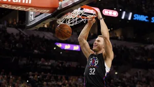 אחד שיודע לקפוץ: בלייק גריפין ובמאי "Blackish" ישחזרו את "גברים לבנים אינם יכולים"