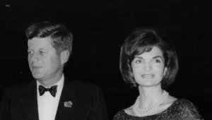 סודות הנדל"ן: אחוזת הפאר של הזוג קנדי עומדת למכירה