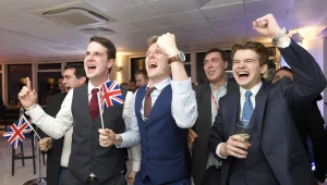 דרמה בממלכה: בריטניה עוזבת את האיחוד האירופי