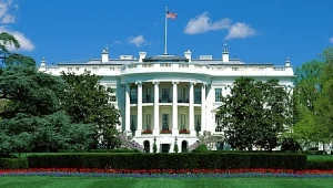 הבית הלבן נגד הפיראטים