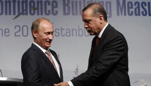 "השלכות חמורות": כך עשויה רוסיה לנקום בטורקיה על יירוט המטוס