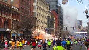 תיעוד מיוחד: סרטון חדש שלא נראה עדיין מרגעי הפיגוע במרתון בוסטון