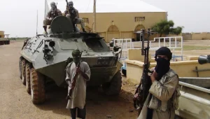 ארגון טרור הקשור לאל-קאעדה: "חטפנו 41 בני ערובה באלג'יריה"