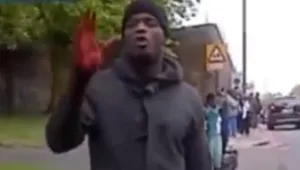 הפיגוע בלונדון: "הממשלה הססנית"