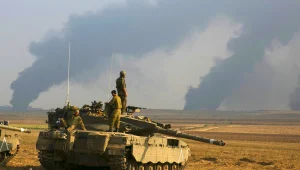 תיעוד ראשון: מערכת "מעיל רוח" מגנה על טנק בהצלחה