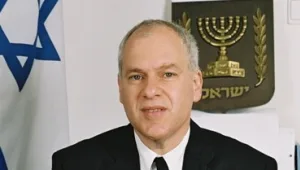 בשל כתובות על תיבת הדואר: שופט העליון פוגלמן התלונן במשטרה