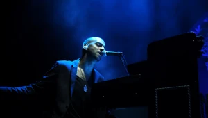 עידן רייכל כובש את הבמה, ואת לב המיינסטרים הישראלי