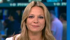 מיקי חיימוביץ' מדגמנת פנסיה