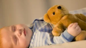חיים בריא: טיפול בבעיות שינה בתינוקות