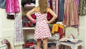 עושים 'קיץ': 5 טיפים לסידור הארון שלכם לעונה החמה