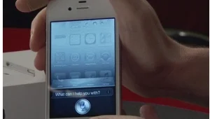 צפו: סירי פועלת על אייפוד טאץ'