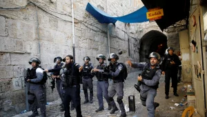 המתח בהר הבית: הסתיימה תפילת יום השישי במסגד; חשש מעימותים