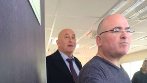 גורמים במשטרה - אנו יודעים מי העביר את הטלפונים לח"כ גטאס ומתי