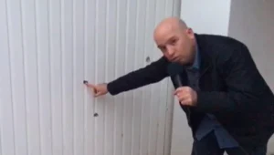 מיוחד: שליח חדשות 10 בתוניסיה בביתו של מהנדס המל"טים של חמאס שחוסל