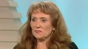 פרסום ראשון: אן פולארד תובעת את ישראל במיליונים בגין "פגיעה בתדמיתה"