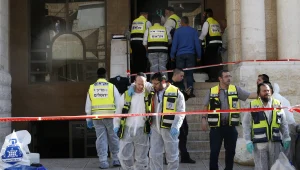 עד ראייה לפיגוע בבית הכנסת: "ירו במתפללים אחד אחרי השני, זה היה טבח"