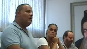 חשיפת המקור: כך ממנים מקורבים בנמל