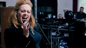 חם מהתנור: אדל שיחררה שיר נוסף. צפו