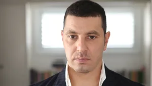 צפו: שלומי סרנגה בטברנה הראשונה בחלל