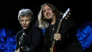 בון ג'ובי בהופעה: להקת הרוק הכי חביבה שתכירו