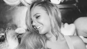 עדן בן זקן - תענוג לשמוע אותה, תלוי רק באיזה שיר