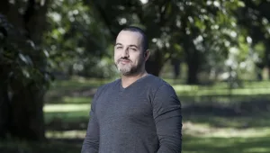 קובי אפללו פותח את הלב