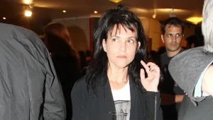 דנה מודן חוזרת לאננדה