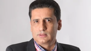 לא מחכה שנייה: דורון מירן מוציא שיר חדש