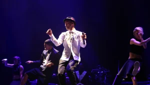 סקסי בק: ג'סטין טימברלייק נתן לנו אהבה, והרבה