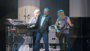 ערב סגול עמוק: דיפ פרפל עשו קאבר לעצמם