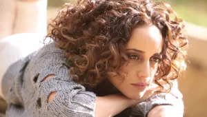 הזמרת שהיא גם כלי נגינה: ענבל גרשקוביץ משחררת אלבום בכורה