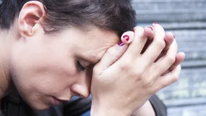 "אחרי 3 שנים שאנחנו ביחד, הוא עזב אותי ביום הולדתי בטענה שאני לא מספיק יפה בשבילו"