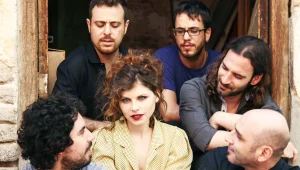 אטליז מרעננת: סולנית חדשה והופעות במזרח הרחוק