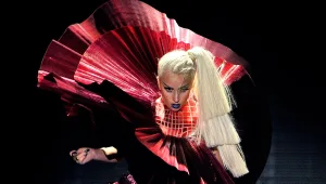 ליידי גאגא היא הזוכה הגדולה של פרסי EMA