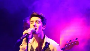 דה וויס • איך היה בהופעה של הראל סקעת?