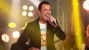 ליאור נרקיס מוחה