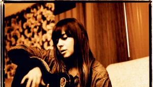 הזמרת Cat Power מגיעה לישראל