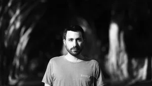 מיוחד: הזמר יונתן טל מדבר על "ניו יורק"