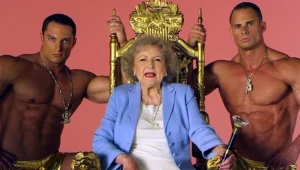 זקנה, אבל לפניכם: בטי וייט חוגגת יום הולדת 90