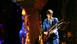 הקולקשן • אמנים ממליצים על מארק רונסון