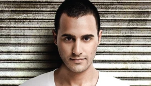 חצי אוזן • ביקורת סינגלים