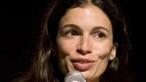 יעל נעים תופיע בישראל