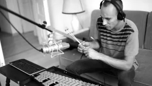 צפו: אסף אמדורסקי בקליפ חדש