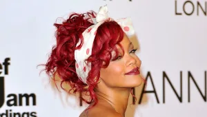 קרוב להחליא ורועש להפחיד