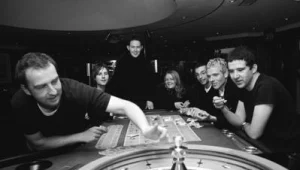 עיין ערך אהבה