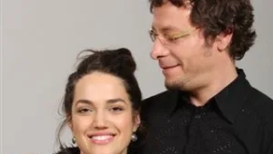 האזינו לערן צור ומרינה מקסימילאן בלומין