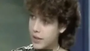 חובת צפייה: מילי אביטל הצעירה מספרת על ההערצה ללהקה האהובה עלייה